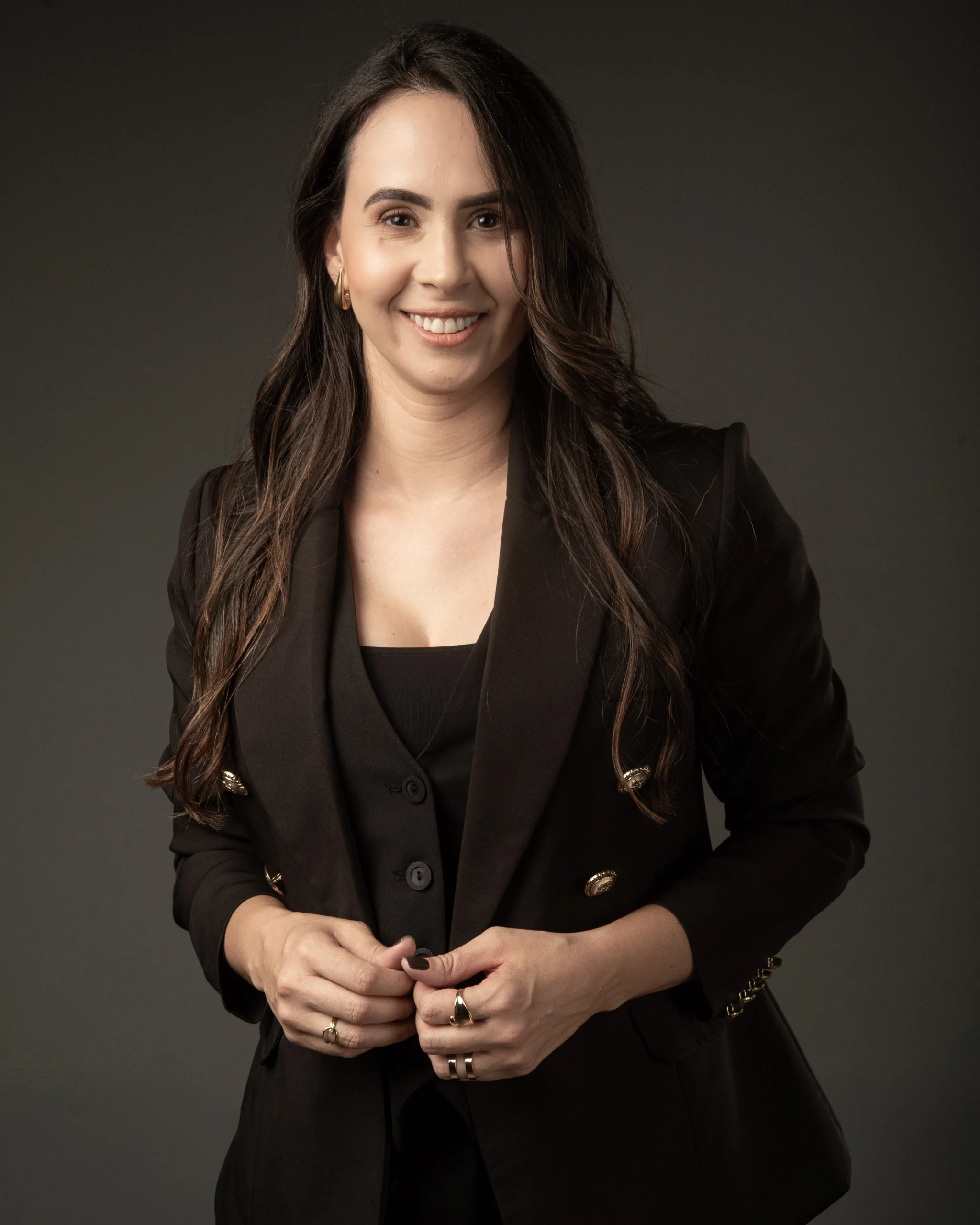 Dra. Karine Gurgel de Freitas — OAB/MG 223110